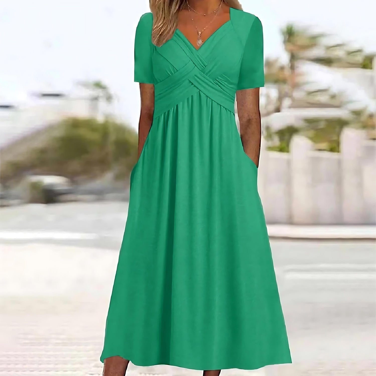 Jade robe midi élégante