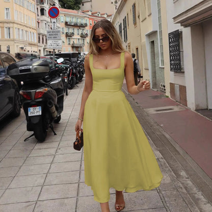 Noe Robe Midi Fluide et Classique