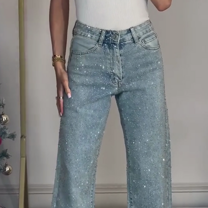 Jean Evi avec décorations en strass